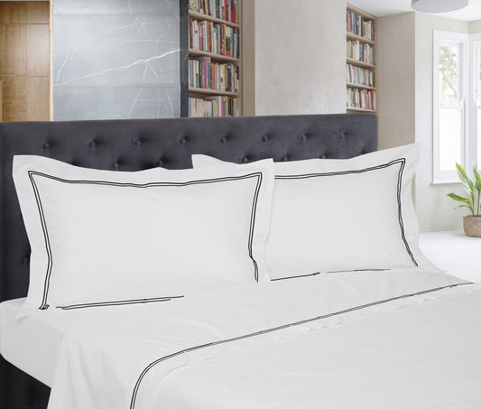 Jogo de Cama em Percal 200 Fios Roll Duplo Branco/Preto