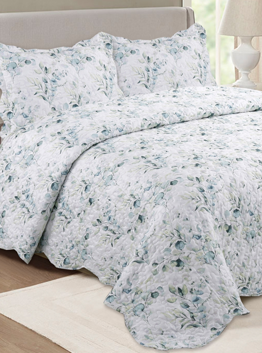 Colcha estampada casal com almofadas