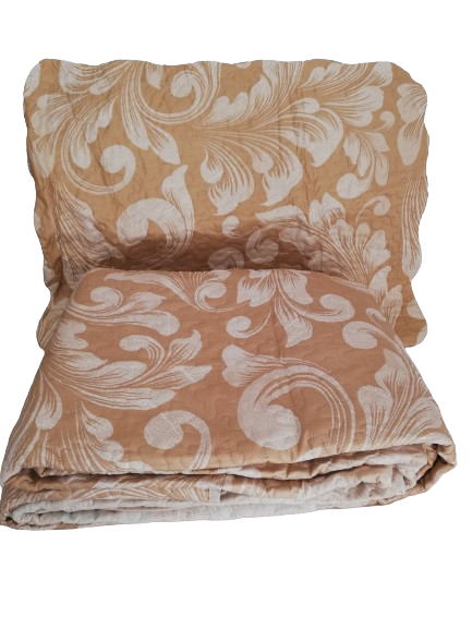 Colcha estampada casal com almofadas
